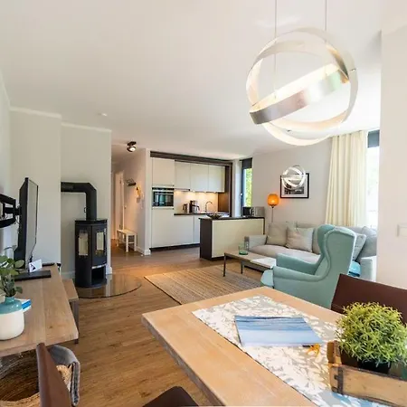 Maxim App 4 Apartment *